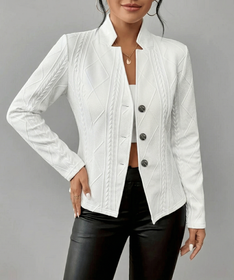 Avora | Chic blazer with elegant finishes