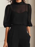 Clarisa – outfit with wide pants