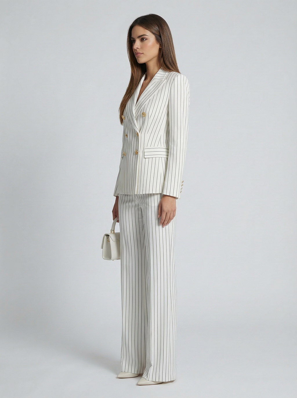 Victoria - Elegant Diplomatic Suit